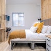 Photo 3: Stunning Studio