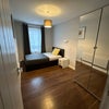 Photo 9: 4
