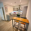 Photo 2: Kitchen