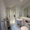 Photo 5: En-suite bedroom 1