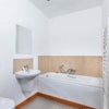 Photo 3: Bathroom 