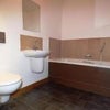 Photo 4: Bathroom 