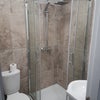 Photo 6: ensuite for £695 room