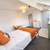 Photo 2: Room 6 (Studio En Suite)