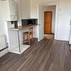 Photo 4: Kitchen