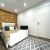 Photo 2: Room 4