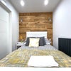 Photo 3: Room 4