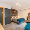 Photo 9: Room 3 En Suite