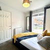 Photo 14: Room 3: Fully furnished and all bills included