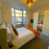 Photo 4: Room 1