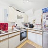 Photo 4: Kitchen
