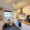 Photo 2: kitchen 