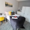 Photo 6: Bedroom 3