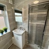 Photo 9: Modern Bathroom