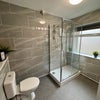 Photo 3: Modern Bathroom