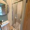 Photo 13: room 2 en-suite