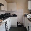 Photo 6: Kitchen