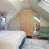 Photo 2: Bed 5