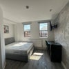Photo 2: £695pcm