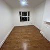 Photo 4: Room 3