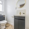 Photo 4: ROOM 7 ENSUITE