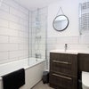 Photo 2: ROOM 3 ENSUITE WITH BATH