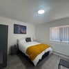 Photo 5: Room 4
