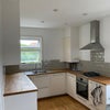 Photo 4: kitchen