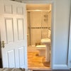 Photo 17: Room 2: Ensuite bathroom with 24/7 running hot water