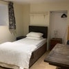 Non smoker working- flexible accommodation - More