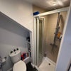 Photo 6: Room 2 en suite