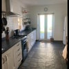 Photo 4: kitchen