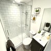Photo 6: En Suite 4