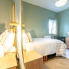 Photo 9: Room 9