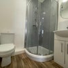 Photo 4: En-suite