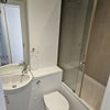 Photo 4: Private Bathroom for bedroom to let