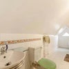 Photo 9: En-suite bathroom