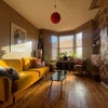 Photo 4: Lounge