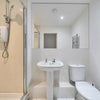 Photo 4: En Suite 