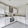 Photo 2: Kitchen