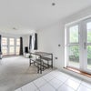 Photo 7: Open plan kitchen living room