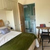 Photo 2: Double en suite room with desk and chair 