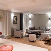 Photo 8: Lounge