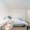 Photo 8: Large en-suite