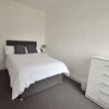 Photo 5: Room 2