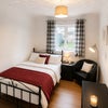 Photo 7: room 2