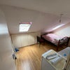 Photo 2: Room 1