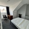 Photo 7: Bed 5