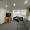Photo 2: Lounge