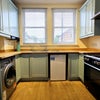 Photo 3: Kitchen